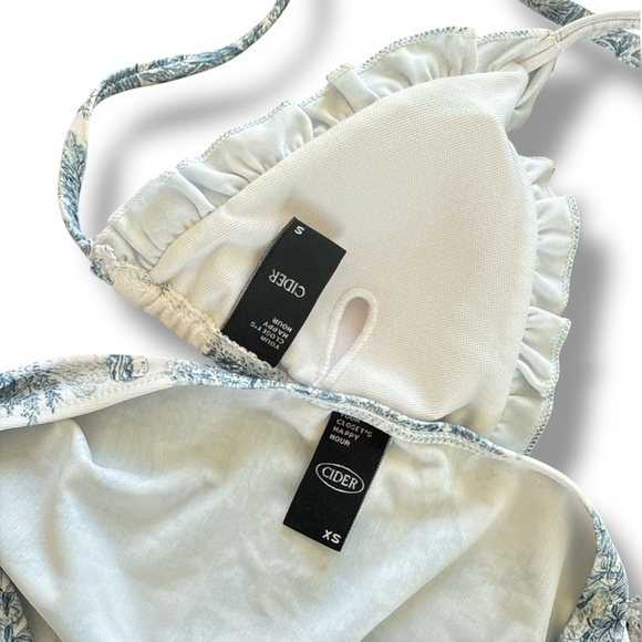 Cider White Blue Toile Print Ruffle Bikini Set Xs/S ￼NWOT - Picture 4 of 9